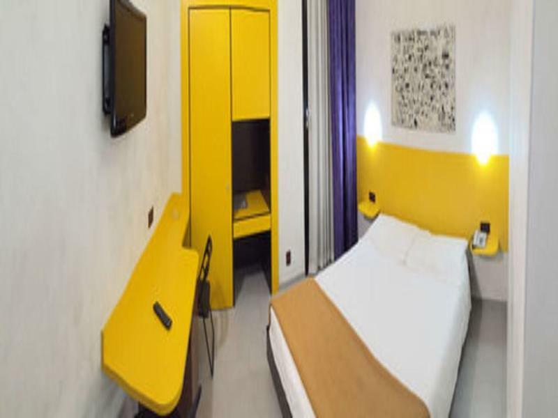 Hotel 38 Милан Экстерьер фото